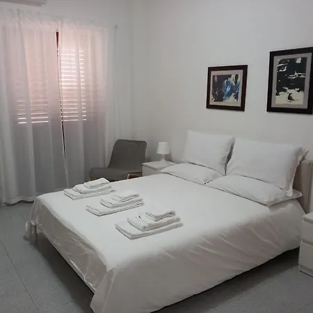 Oda ve Kahvaltı Piumahouse